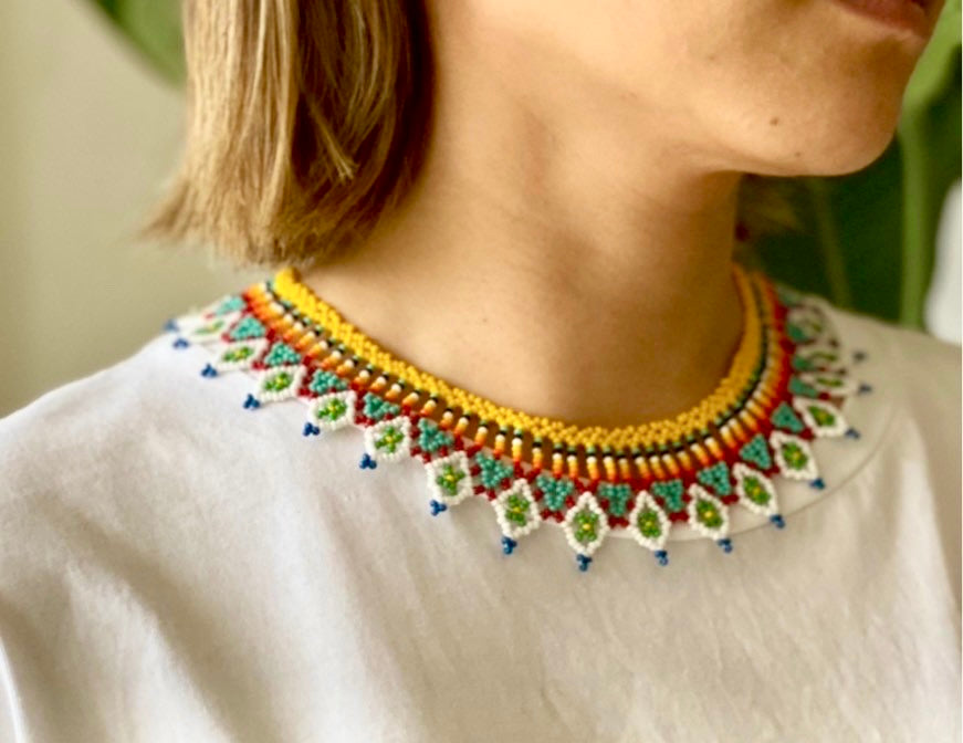 Enlace Beads Collar Necklace / Amazon