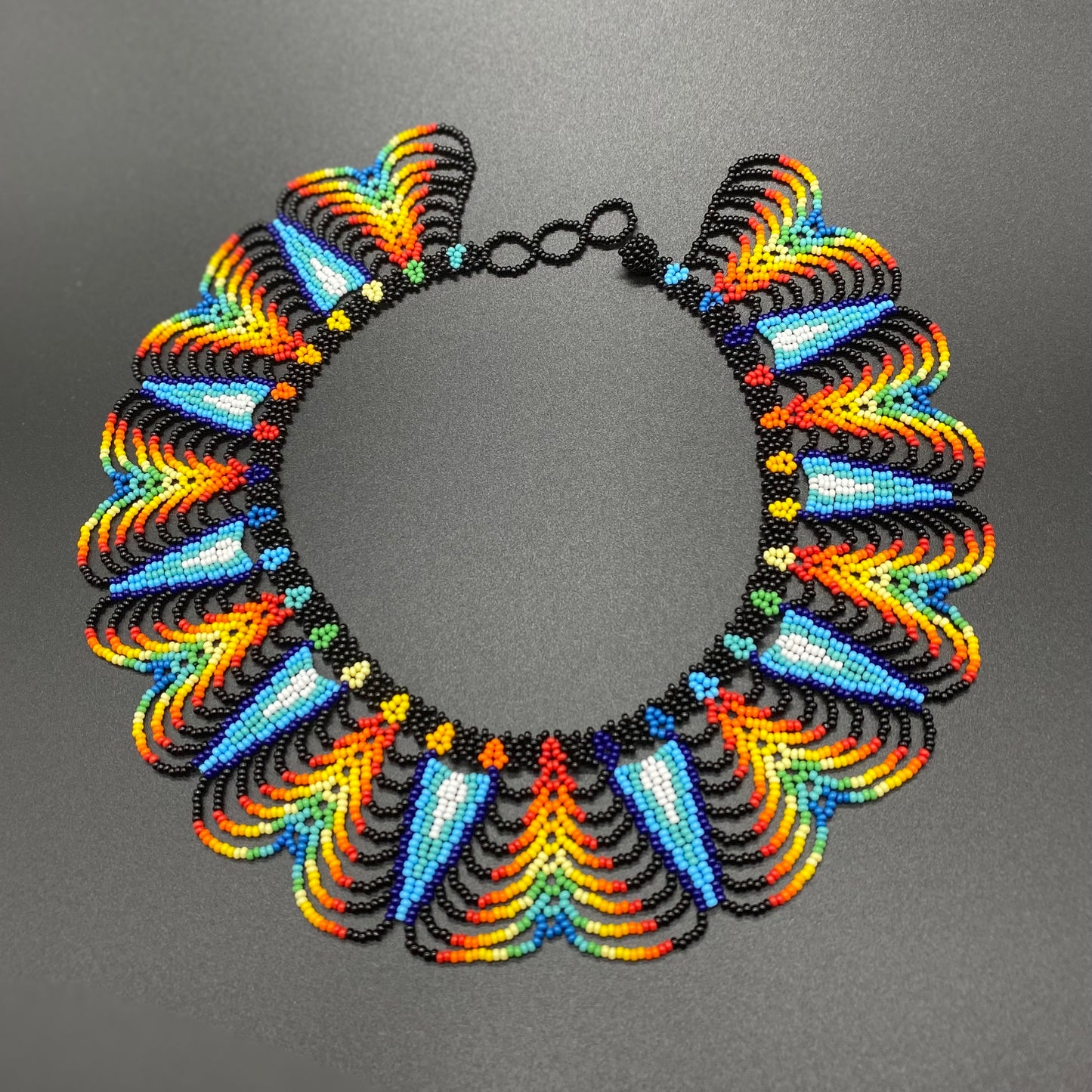 Enlace Beads Collar Necklace / Rainbow